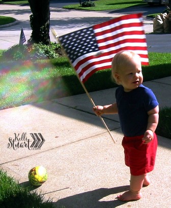 Sloan-with-Flag-2